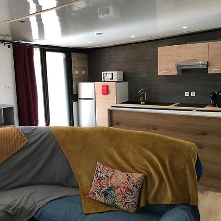 Le Flamboyant Avec Piscine Chauffee 30° Et Jacuzzi Διαμέρισμα Saint-Andre Εξωτερικό φωτογραφία